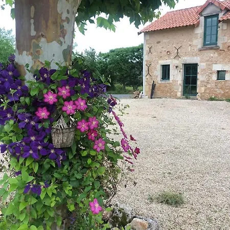 Appartement à 20 Min Des Cures Thermales De La Roche Posay - Casino Archigny