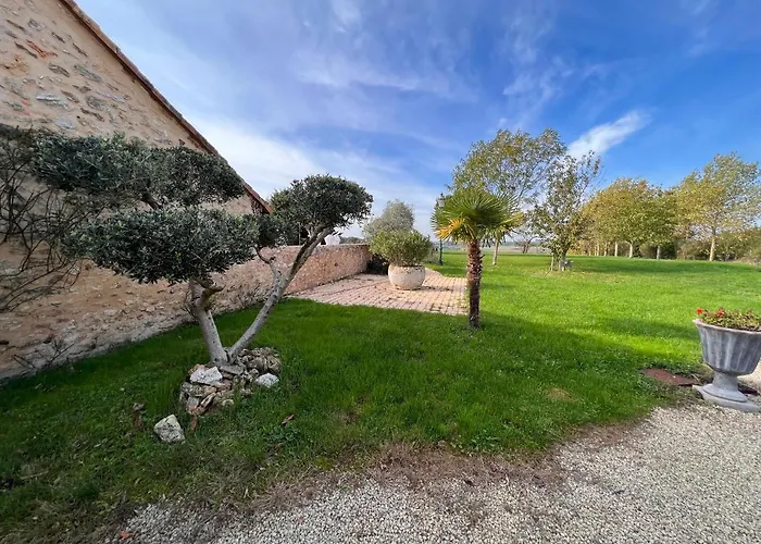 A 20 Min Des Cures Thermales De La Roche Posay - Casino * Archigny